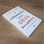 Livro Liderança que Deus Valoriza - Richard Stearns - Imagem 2