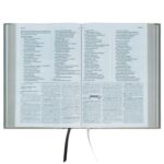 Bíblia De Estudo Macarthur NVI Leitura Perfeita Capa Dura Tecido - Imagem 5