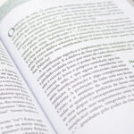 Devocional Tudo para Ele – Capa Dura Médio/ Oswald Chambers - Imagem 2