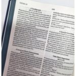 Bíblia Sagrada Slim Buquê de Flores | NVI | Letra Maior | Flexível - Imagem 4