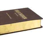 Bíblia Sagrada - NAA - Letra Gigante - Linha Ouro - Marrom - Lançamento - Imagem 2