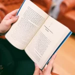 Livro O Horizonte Mora em um Dia Cinza/ Tatielle Katluryn - Imagem 5