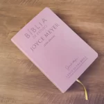 Bíblia De Estudo Joyce Meyer | NVI | Letra Grande | Capa Luxo Nude - Imagem 3