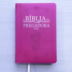 Bíblia da Pregadora Fiel Full Color ARC Capa Luxo Pink - Imagem 6