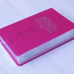 Bíblia da Pregadora Fiel Full Color ARC Capa Luxo Pink - Imagem 2