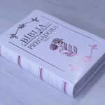 Bíblia da Pregadora Fiel Full Color ARC Capa Luxo Branca - Imagem 4