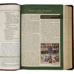 Bíblia de Estudo Igreja Primitiva NAA Capa Luxo Marrom - Imagem 5