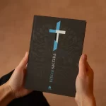 Bíblia Sagrada NVI - NEON Azul - Capa dura - Imagem 3