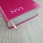 Bíblia De Estudo NVI Pink 2022 Capa Luxo - Imagem 4