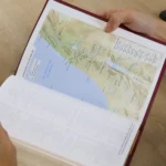 Bíblia de Estudo Aplicação Pessoal Grande Luxo Vinho NVT - Imagem 3
