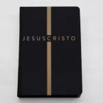 Bíblia Sagrada NTLH YouVersion Jesus Cristo Dourada - Imagem 4