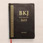 Bíblia King James 1611 Letra Hipergigante Capa Luxo Preta - Imagem 4