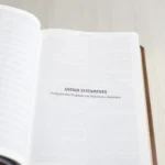 Bíblia de Estudo Cura e Milagres | KJA | Capa Luxo Nobre Marrom - Imagem 4