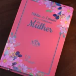 Bíblia de Estudo Para o Cotidiano da Mulher NVA Full Collor Capa Dura Rosa Intenso - Imagem 3