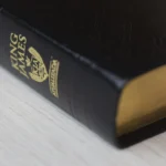 Bíblia de Estudo Cura e Milagres KJA Capa Luxo Nobre Preta - Imagem 8